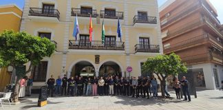 Cinco minutos de silencio por el fallecimiento del Policía Local Víctor Hernández García