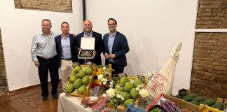 Almuñécar felicita a Joaquín Montes Peralta por el reconocimiento otorgado por el Colegio Oficial de Ingenieros Agrónomos de Andalucía