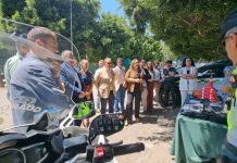 Más de mil personas visitan la exposición de medios de la Guardia Civil en el paseo Blas Infante de Almuñécar