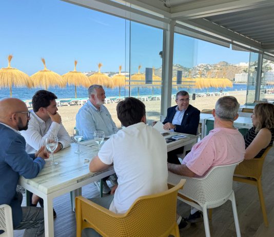 Los Empresarios de Playas trasladan al subdelegado del Gobierno sus principales reivindicaciones de cara al inicio de la temporada de verano en la Costa Tropical