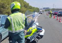 Muere un motorista de 55 años en un accidente de tráfico en la A-7, a su paso por Vélez-Málaga