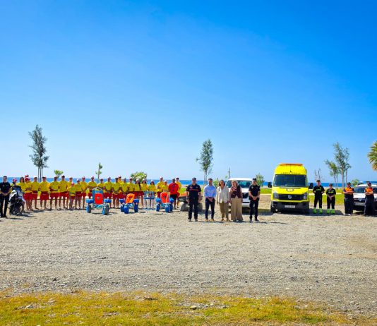 Motril inicia la temporada estival en sus playas con un servicio de socorrismo reforzado «que consolida su apuesta por la seguridad y la calidad»