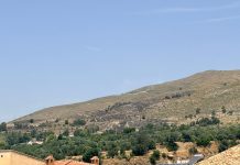Órgiva agradece la rápida actuación de los efectivos que evitaron daños mayores en el incendio de Las Barreras