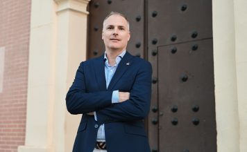 Miguel Ángel Gállego presenta su candidatura a la reelección como Hermano Mayor de la Patrona de Motril