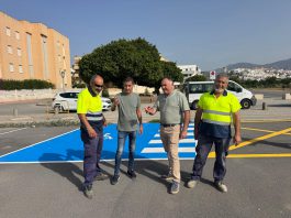 La playa de Salobreña cuenta desde hoy con un nuevo aparcamiento con casi 300 plazas