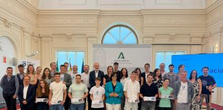 La Junta acerca la cultura emprendedora a un centenar de estudiantes de Formación Profesional y universitarios