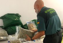 La Guardia Civil interviene más de 13 kilos de sustancias estupefacientes en un club de Almuñécar