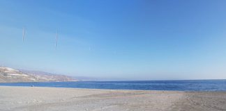 Rescatan el cadáver de una persona en la playa de Los Cambriles de Lújar