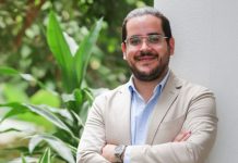 Álvaro Ruiz Carmona presenta su candidatura a Hermano Mayor de la Hermandad de la Divina Pastora de Motril