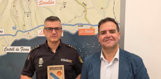 Rafael Caballero despide institucionalmente al comisario José Luis Delgado antes de asumir su nuevo destino en Córdoba